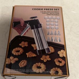 Brand New Cookie Press Ser